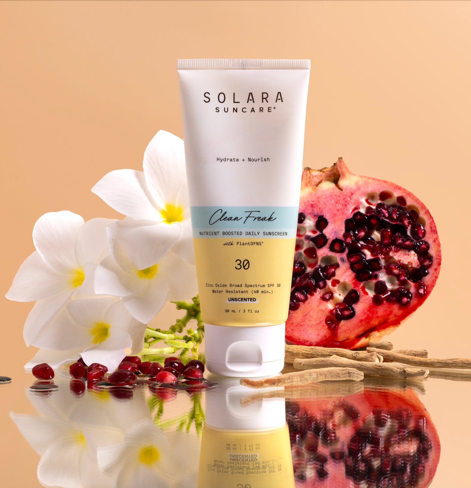 Ashwagandha, Kakadu Plum, and Tahitian Monoi ingredients in Clean Freak PlantDFNS Complex